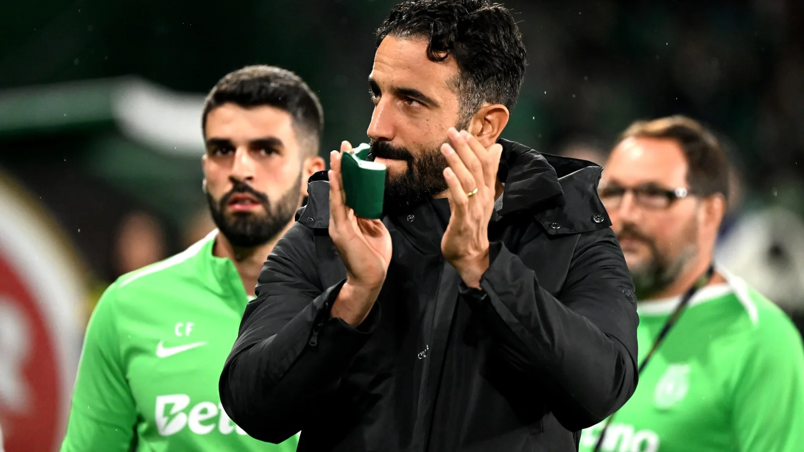 Ruben Amorim à Man Utd LIVE : Amorim brise le silence sur l’annonce après que le Sporting ait battu Estrela – mises à jour
