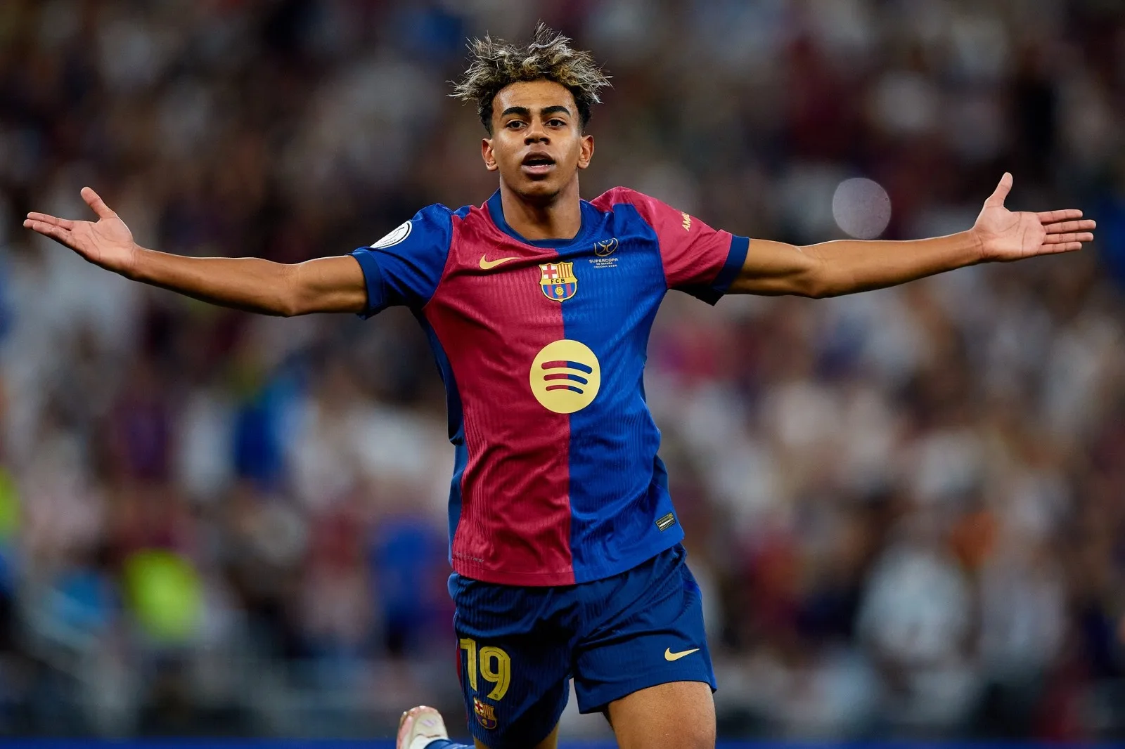 Barcelone cinq étoiles surprend le Real Madrid lors de la victoire finale de la Supercoupe