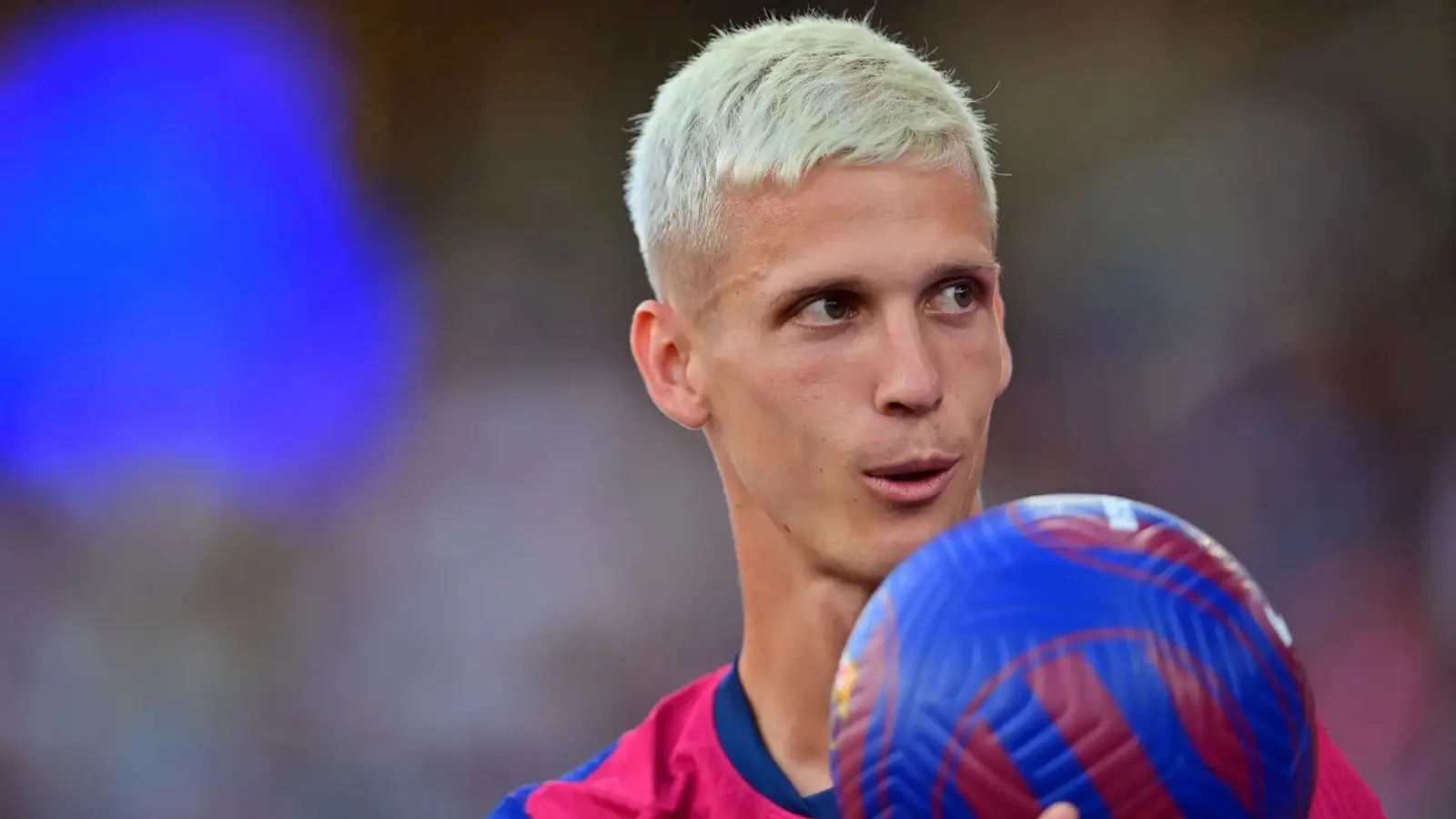 Barcelone prépare un plan financier audacieux pour financer l’enregistrement de Dani Olmo