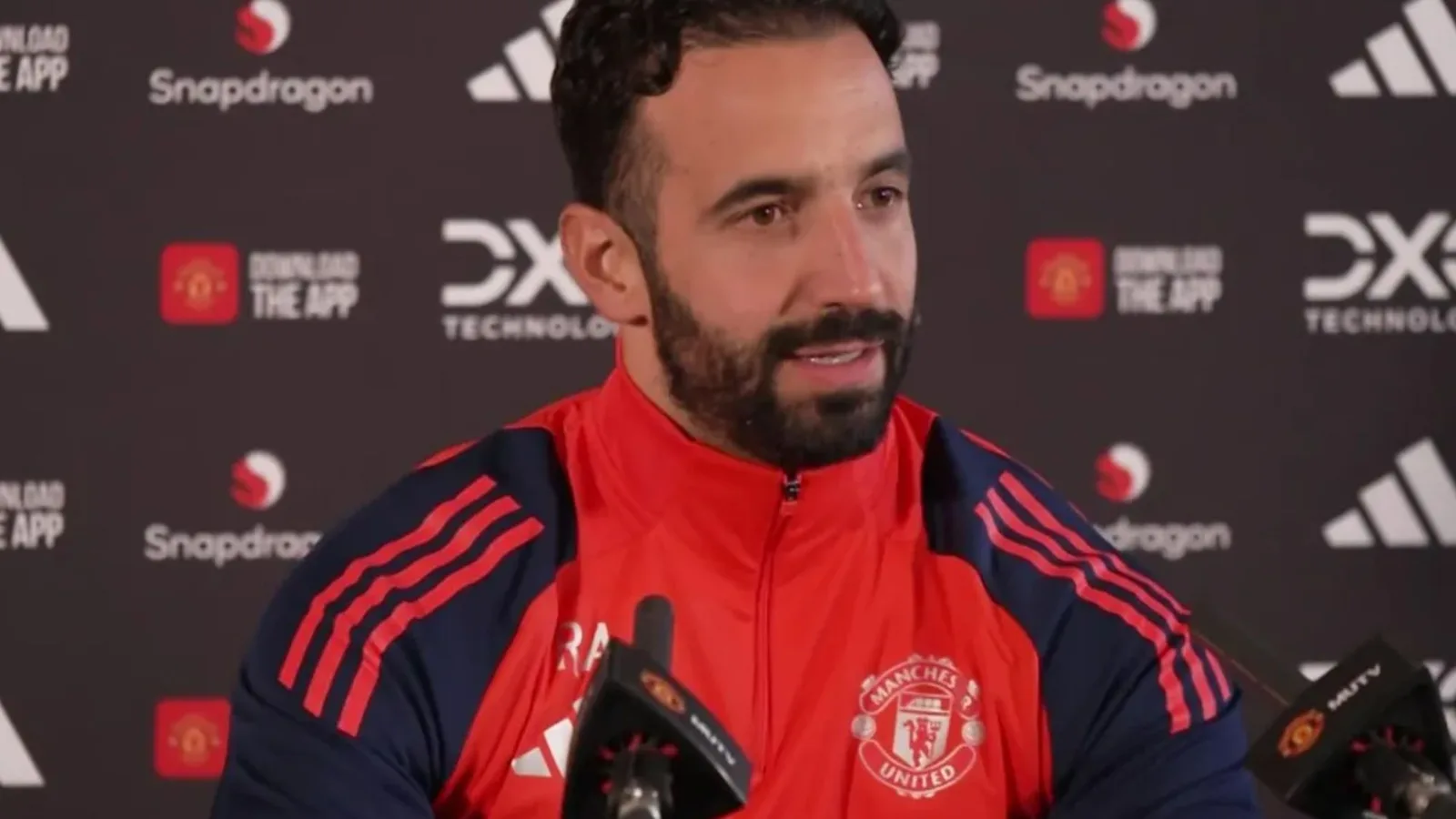 Ruben Amorim révèle trois changements majeurs qu’il souhaite de la part des joueurs de Man Utd en disant aux flops « qu’il n’y a pas d’autre voie »
