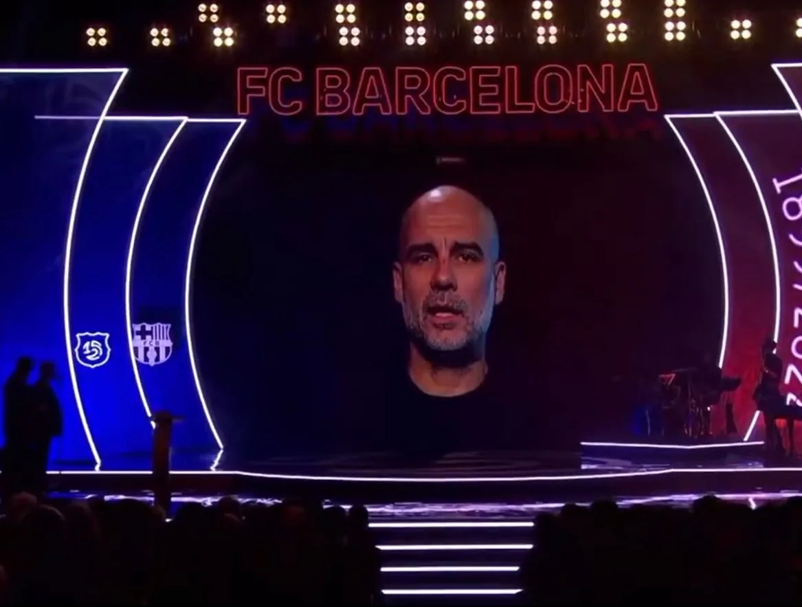 REGARDER: La femme de Xavi Hernandez devient virale après sa réaction au chant de Pep Guardiola lors de la célébration du 125e Barcelone
