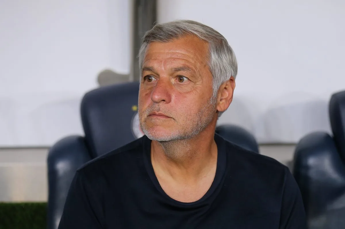 Bruno Génésio exhorte Lille à rebondir contre le Borussia Dortmund