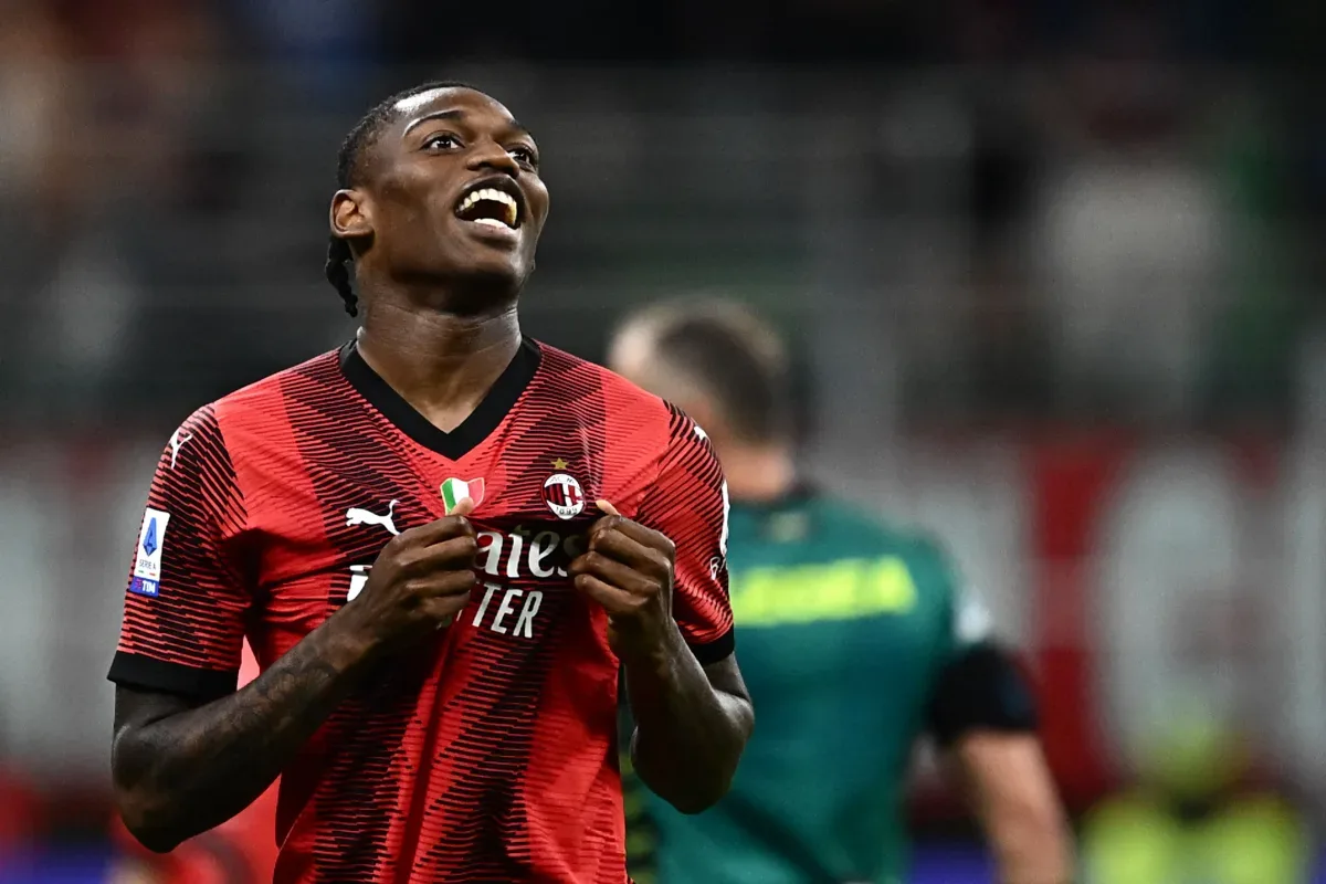Arsenal en pourparlers avec l’ailier de l’AC Milan Rafael Leão
