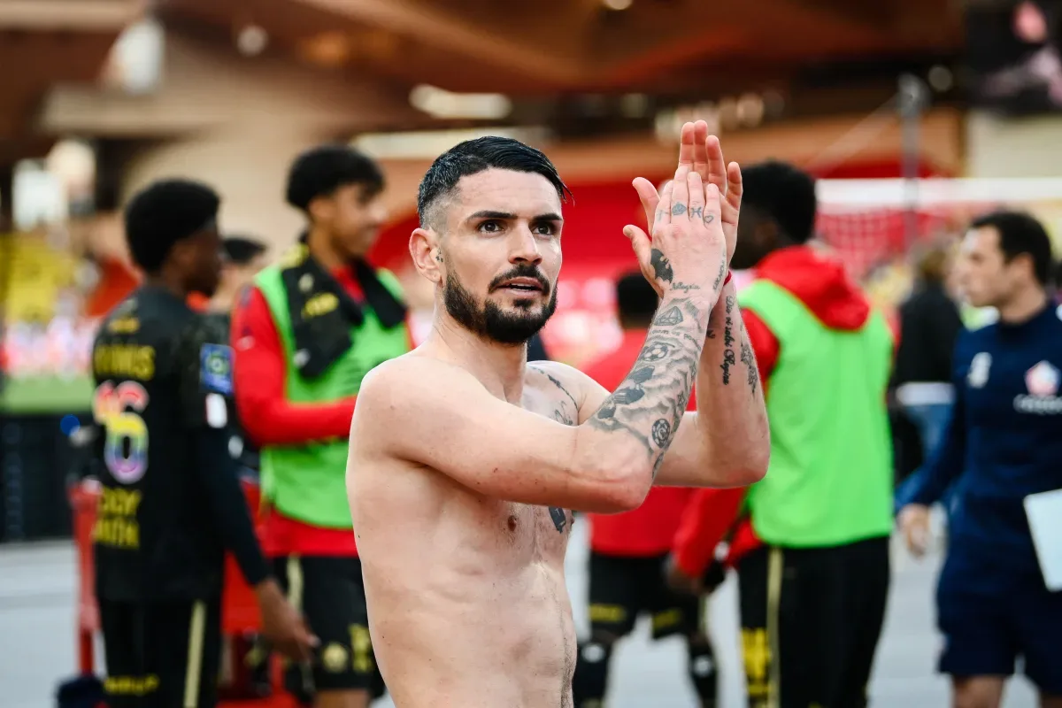 Lille’s Rémy Cabella set for Olympiacos move
