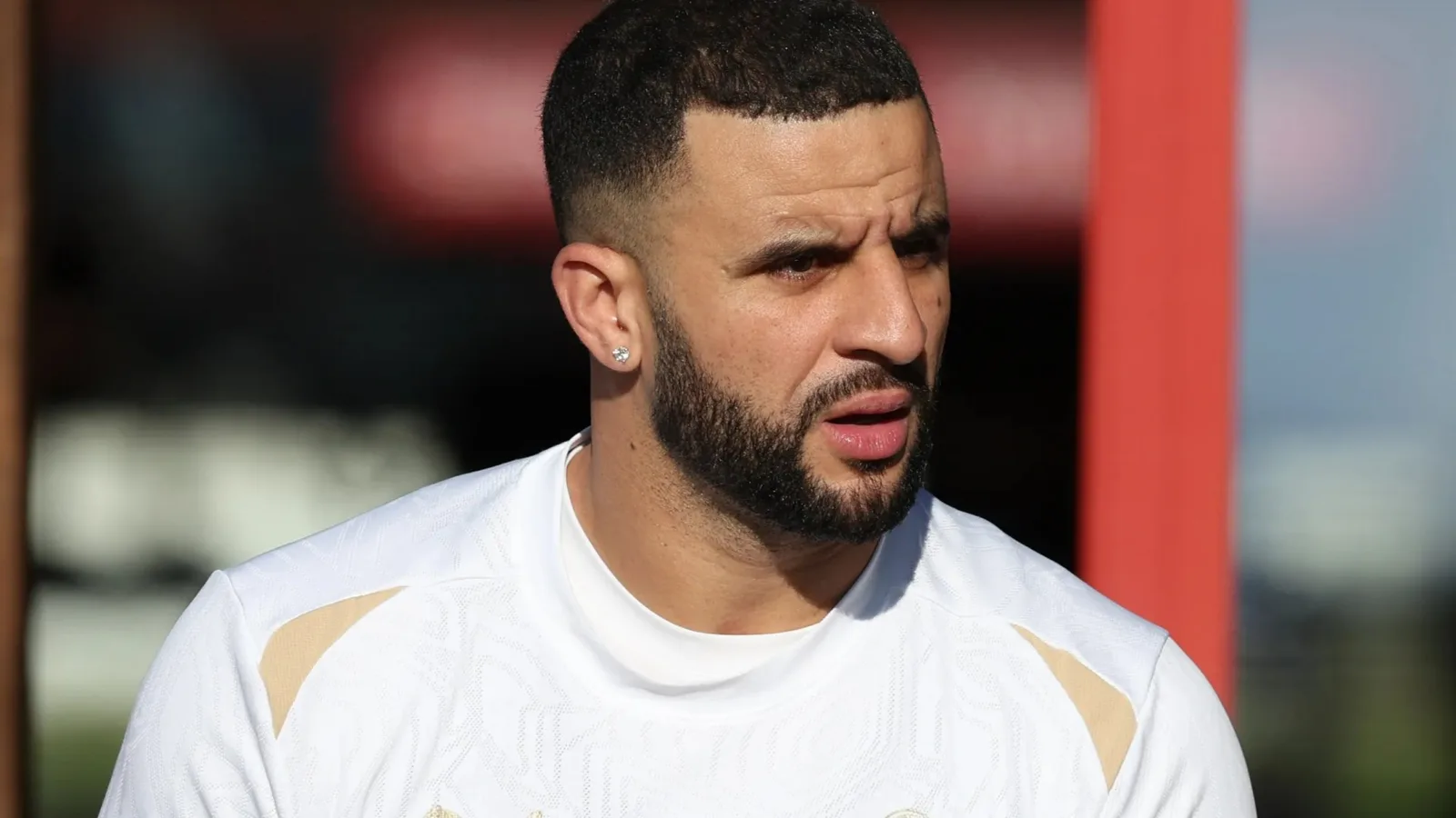 «  Mon ancienne équipe Vets l’aurait acheté pour ça  » – Arsenal Legend a été stupéfait à Tiny Fee AC Milan payé pour Kyle Walker