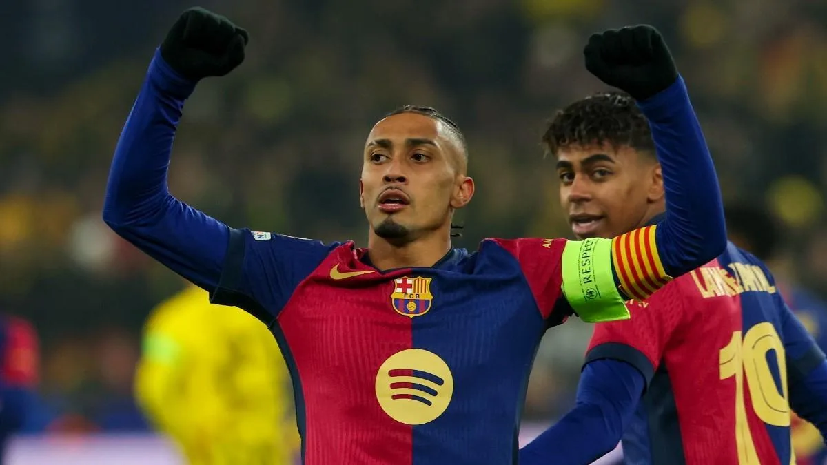 L’équipe de Barcelone reçoit des cadeaux en or de son coéquipier avant le succès de la Super Coupe d’Espagne