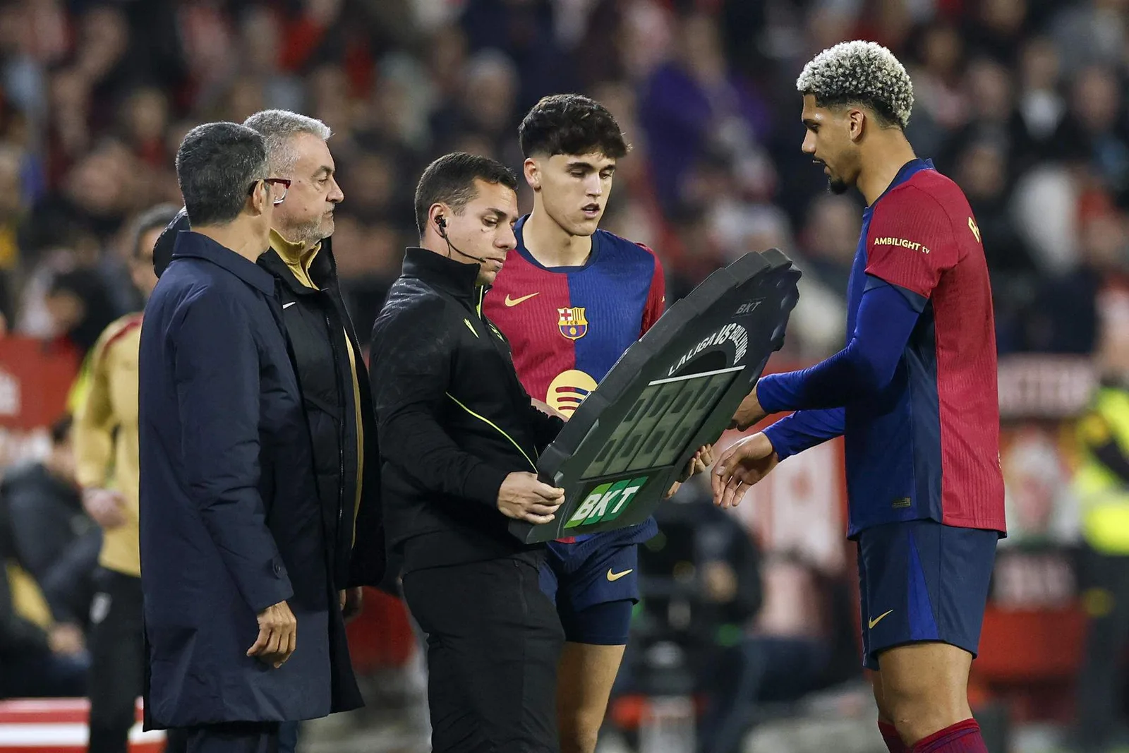 Défenseur de Barcelone après le plan de récupération de style Pedri