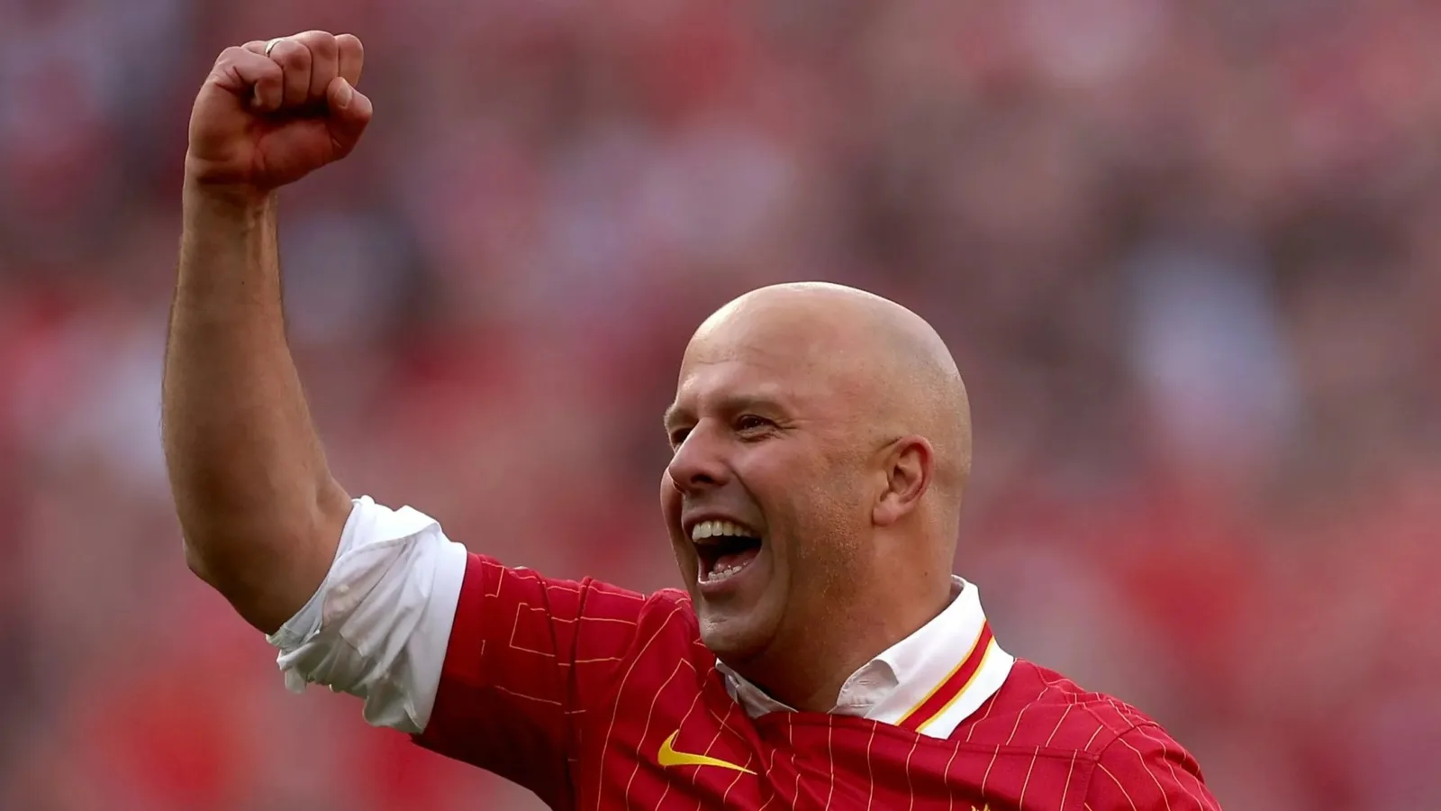 ARNE SLOT à donner «l’un des plus gros budgets de transfert de l’histoire de Liverpool» comme l’a révélé à quatre hommes de transfert
