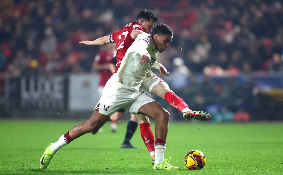 Monaco, Ipswich et la Juventus surveillent Ryan Oné de Sheffield United