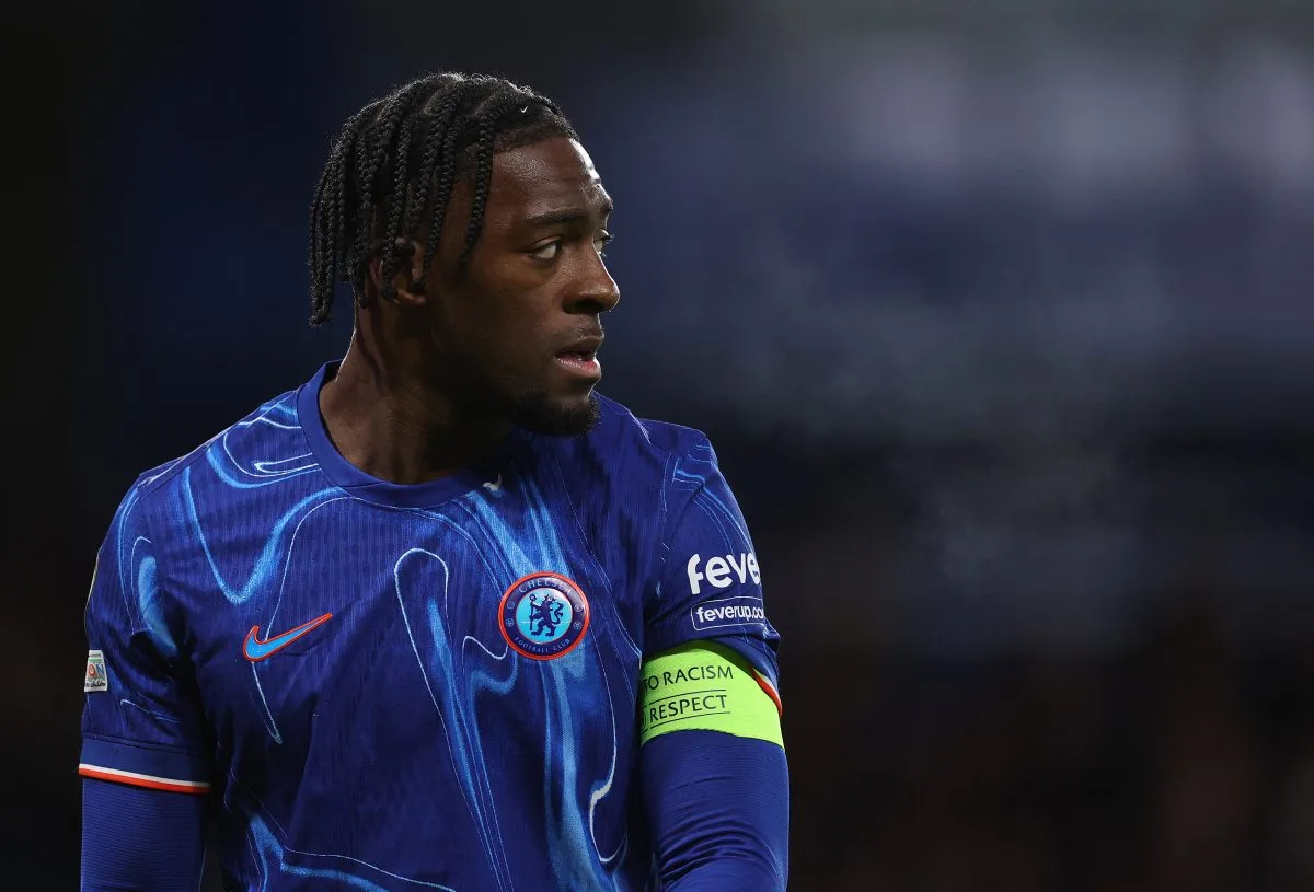 OFFICIEL | Axel Disasi complète Aston Villa Move