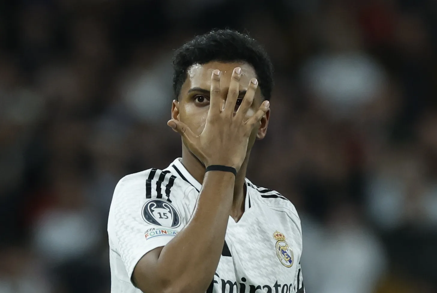 Le prix de la chute du Real Madrid pour Roddrygo va alors que les agents tendent la main