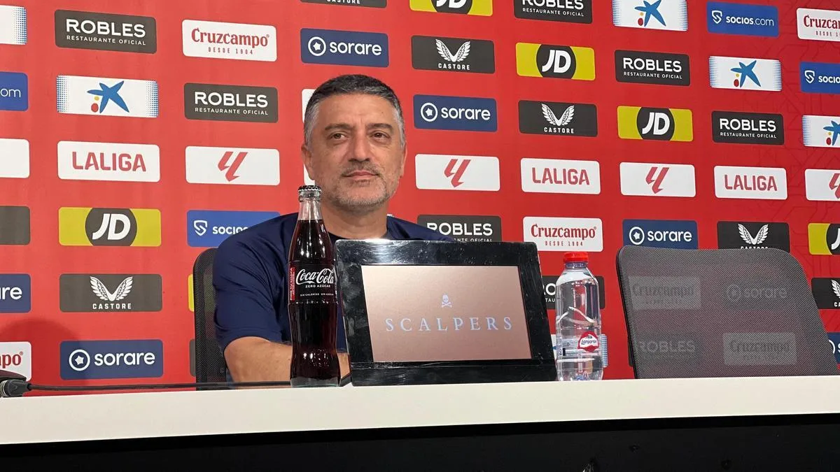« Peu importe quoi » – Le manager de Séville, Garcia Pimienta, exige une signature en janvier