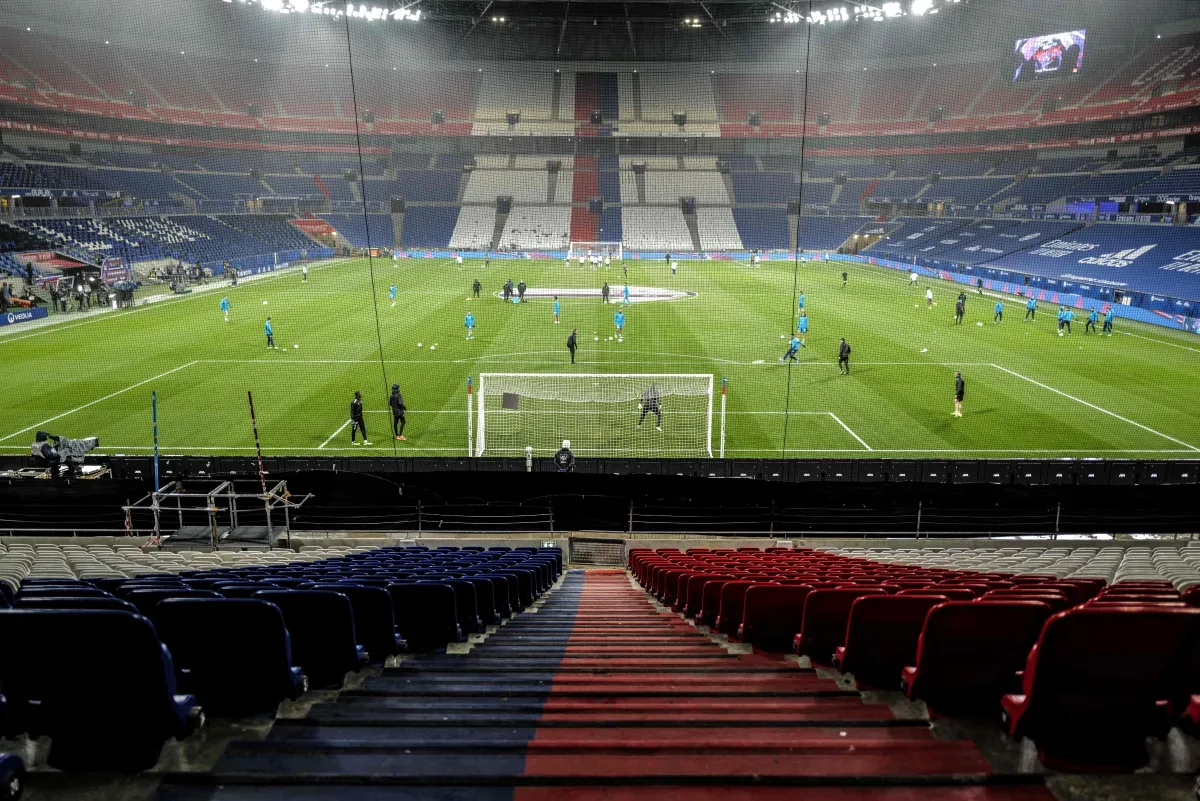 Lyon se préparait pour une fréquentation record contre Manchester United