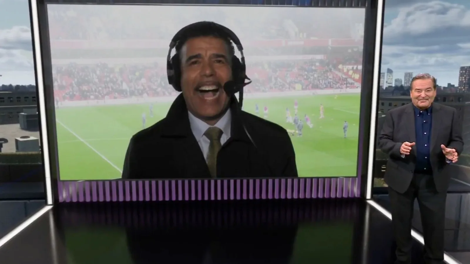 Les fans ont les « larmes aux yeux » alors que l’icône de Sky Sports, Chris Kamara, retrouve son vieux copain Jeff Stelling lors du retour des commentaires choc