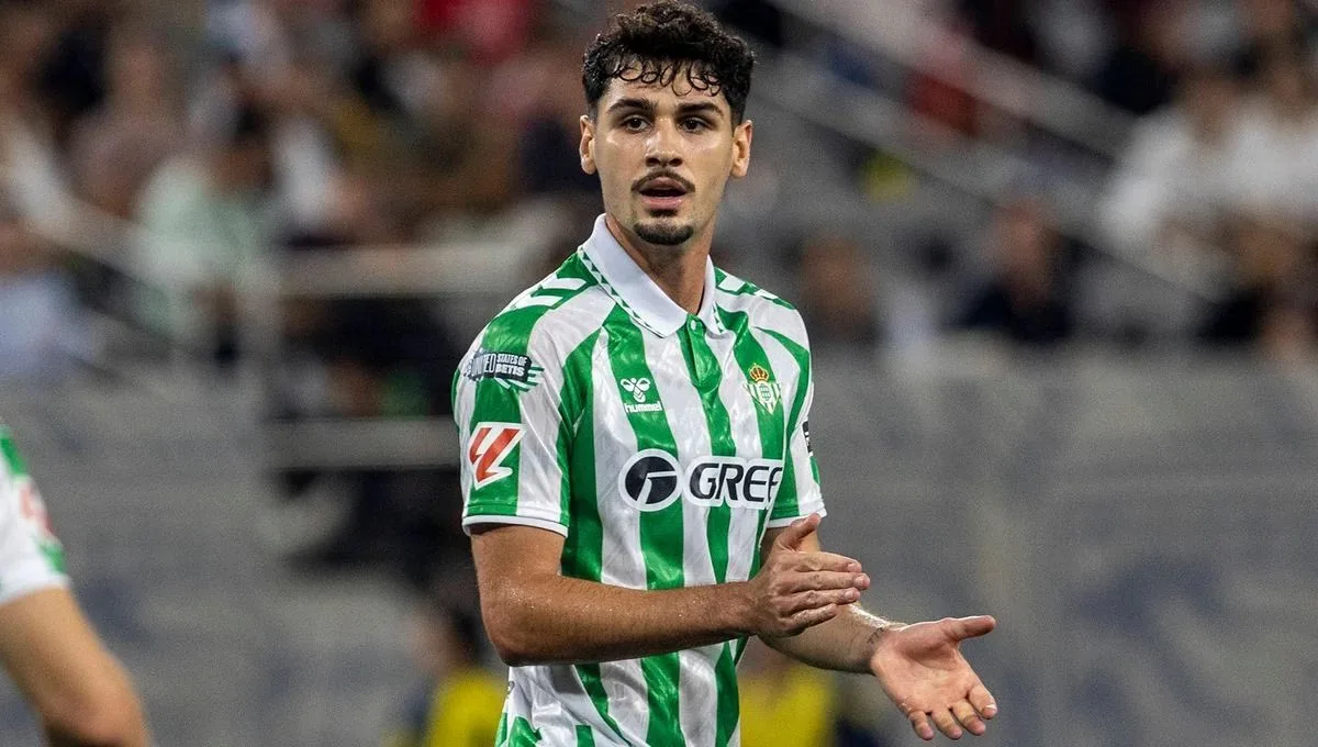 Tottenham Hotspur va activer une clause spéciale permettant à la star du Real Betis d’être signée pour 25 millions d’euros