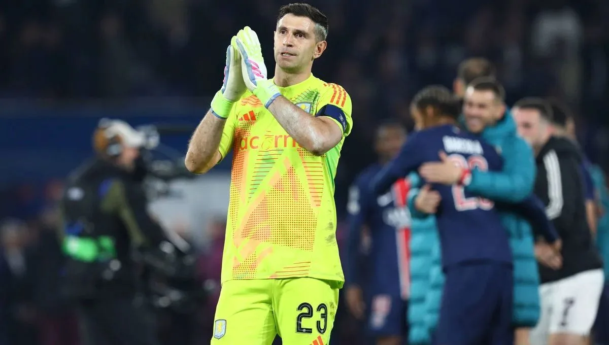 Barcelone a soutenu la star d’Aston Villa en fonction des sorties cet été