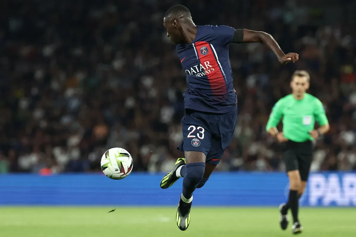 Randal Kolo Muani et Milan Škriniar autorisés à quitter le PSG en janvier