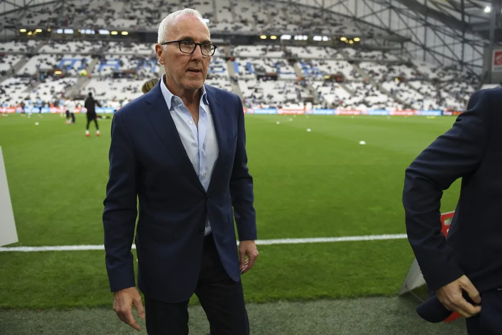 Le propriétaire de Marseille, Frank McCourt, fait équipe avec le co-fondateur de Reddit, Alexis Ohanian, pour acquérir les opérations américaines de Tiktok