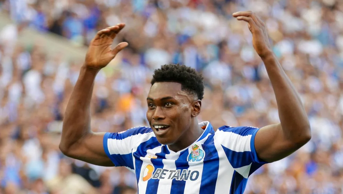 Aston Villa Eye Espagne International en tant que Marcus Rashford Plan B Option