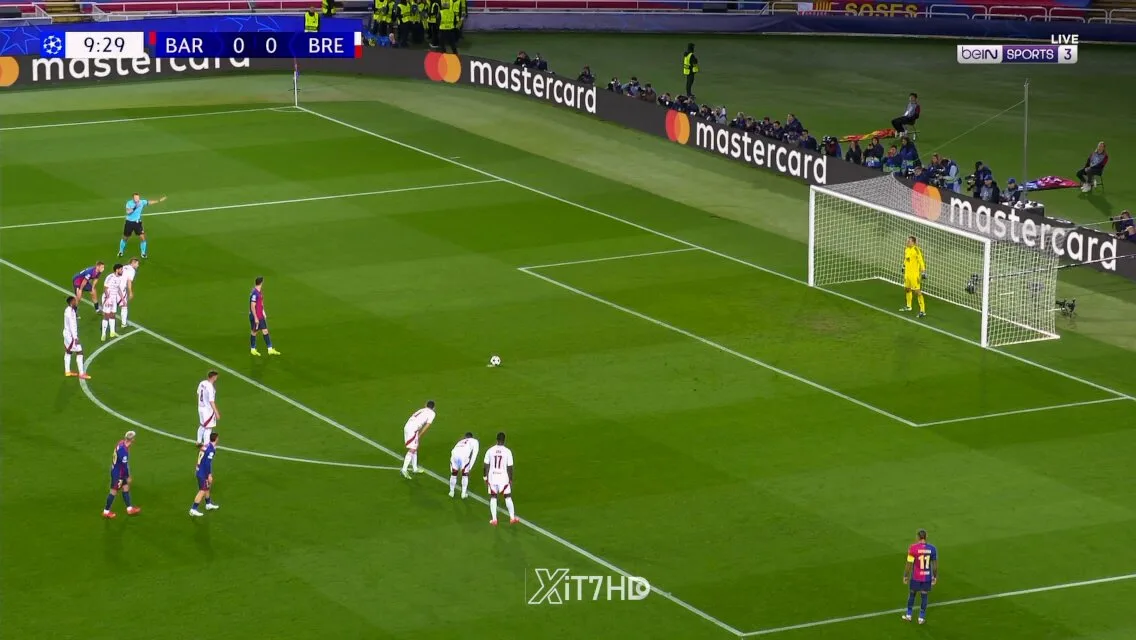 REGARDER: Robert Lewandowski marque son 100e but en Ligue des champions alors que Barcelone prend rapidement les devants contre Brest