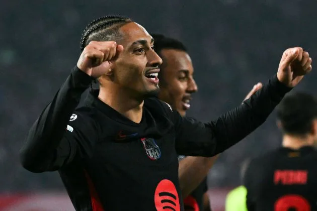Romario conseille Raphinha, « de classe mondiale », pour mener Barcelone au titre de la Liga