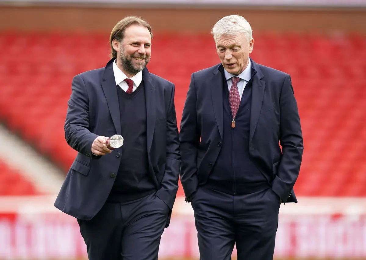 Barcelone en pourparlers avec l’ancien gourou du transfert de Bundesliga et West Ham