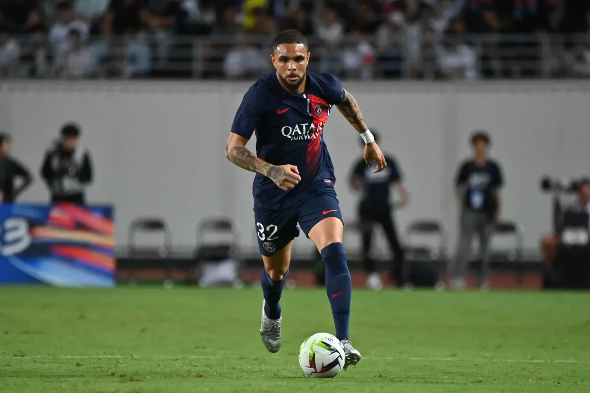 Ligue 2 Side Red Star a échoué dans une approche ambitieuse de Layvin Kurzawa