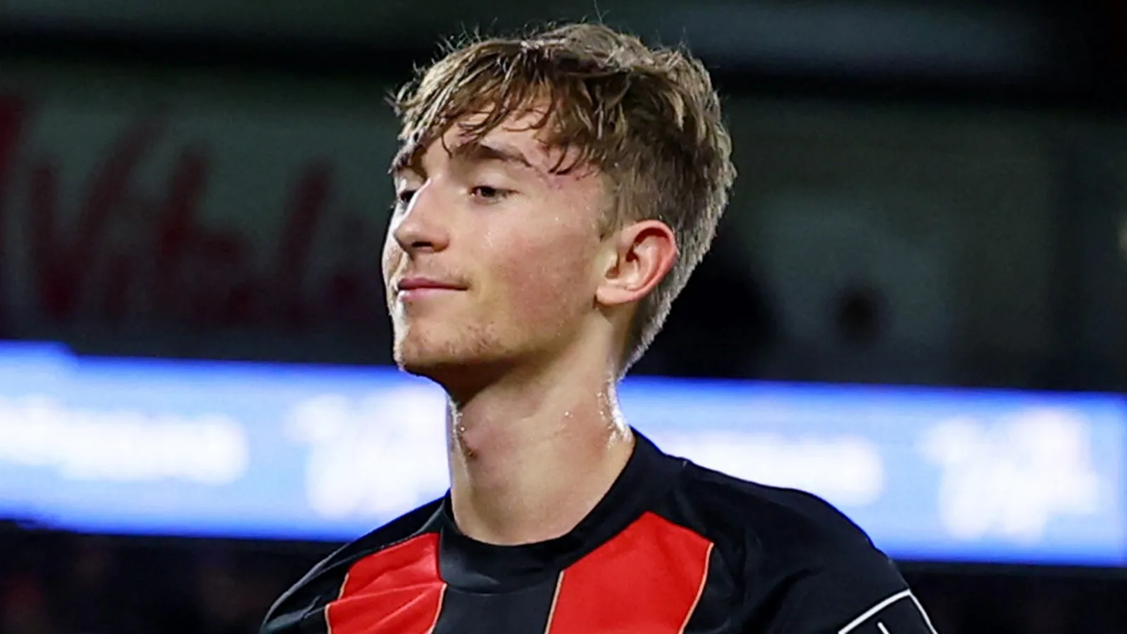 La star de Bournemouth copie un mème viral comme l’explique la célébration après avoir battu le record du club pour faire pression sur Postecoglou
