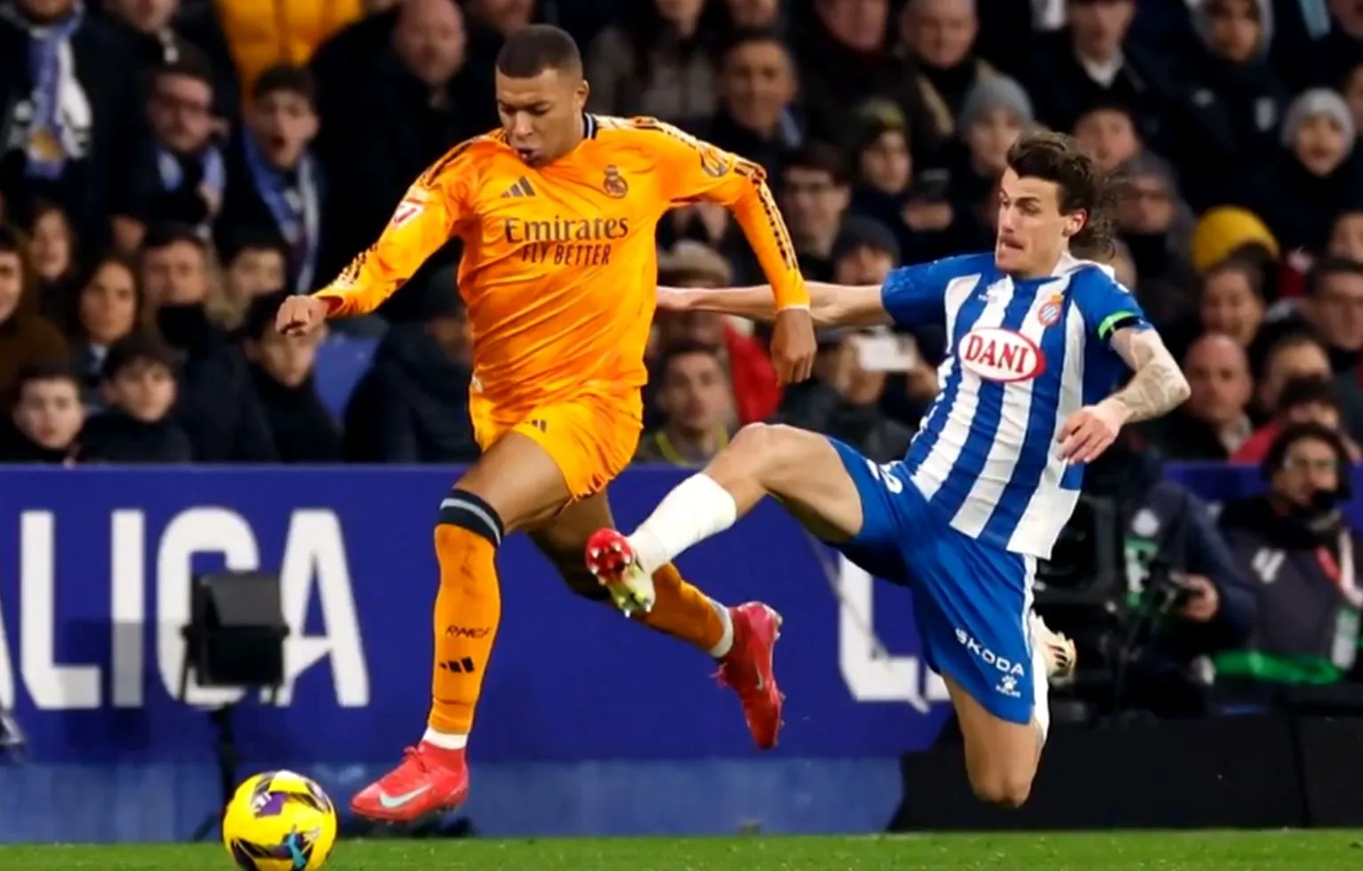 La publication officielle de la publication du Real Madrid appelant La Liga ‘taché par Negreira’