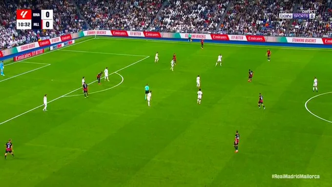 Le Real Madrid derrière à Majorque gracieuseté de Martin Valjent Golazo