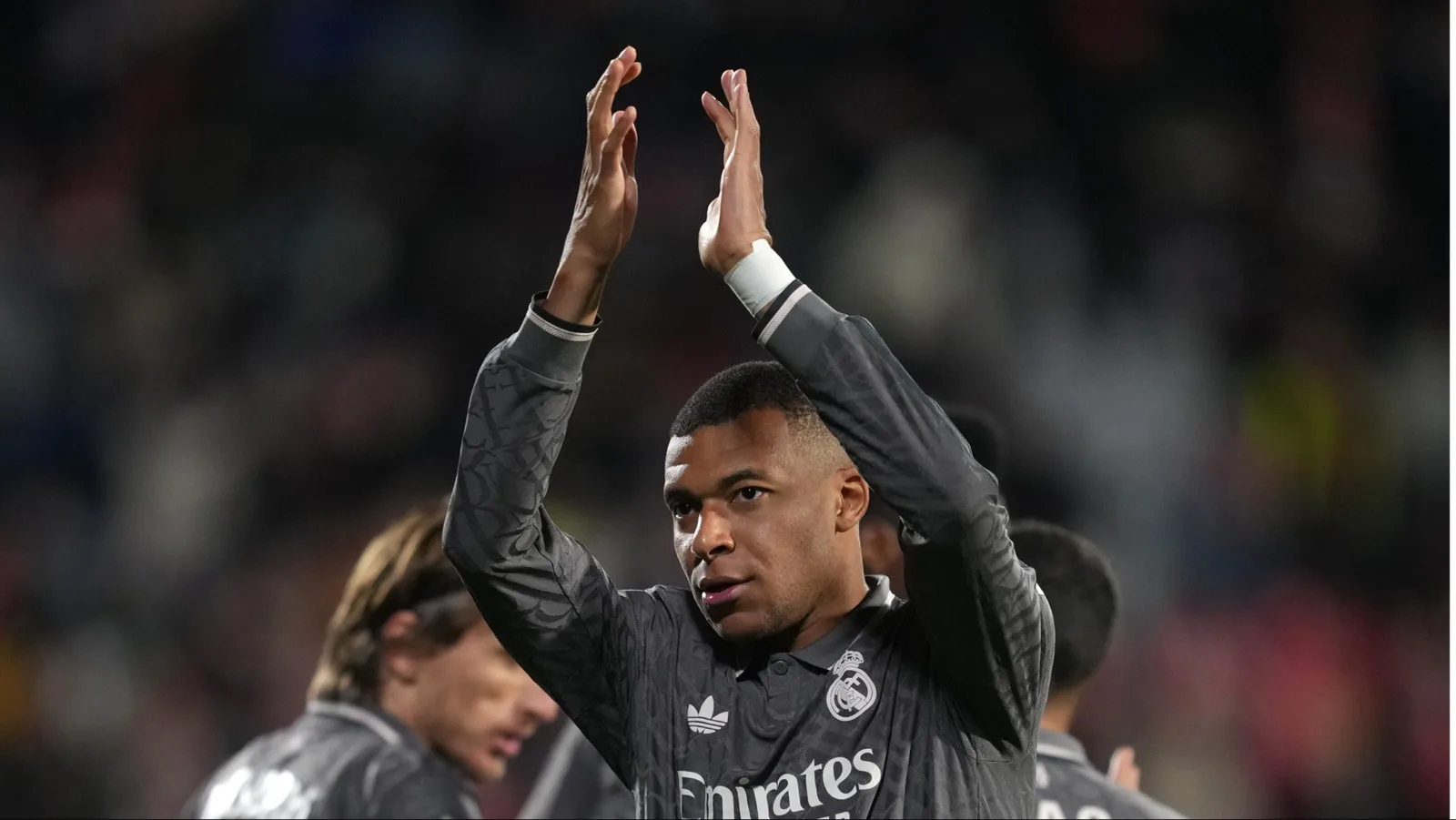 (REGARDER) Guler et Mbappe donnent le contrôle au Real Madrid à Gérone