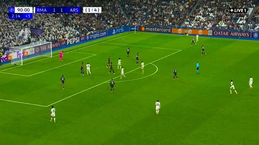 Arsenal Score Vainqueur tardif alors que Gabriel Martinelli marque