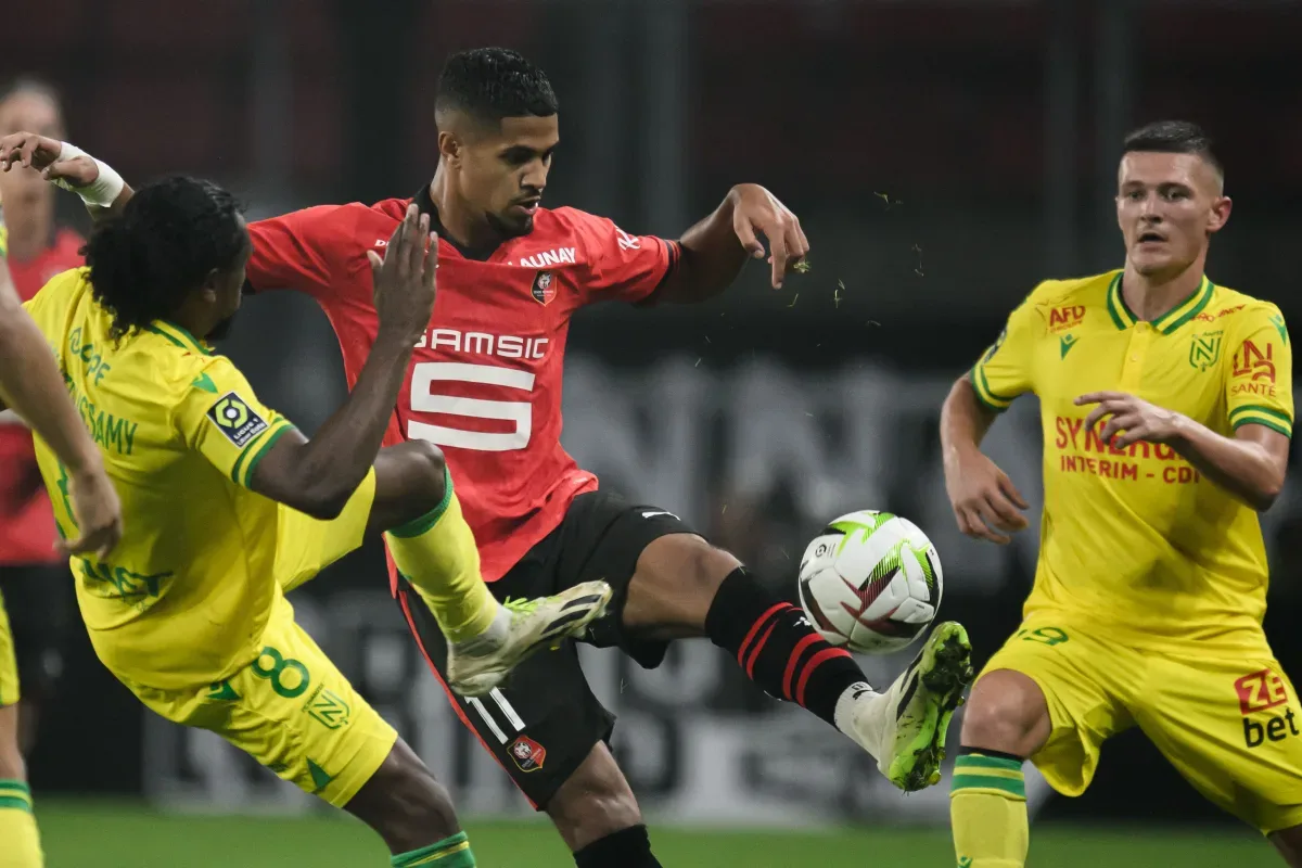 Rennes a prédit Xi V Lyon: Ludovic Blas pourrait commencer