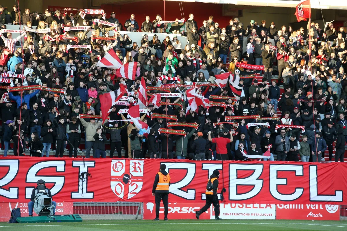 Enquête ouverte après les affrontements lors du derby entre Ajaccio et Bastia