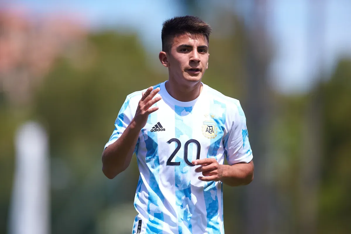 L’Atletico Madrid Eye Lyon’s Thiago Almada au milieu de Botafogo Return Snub