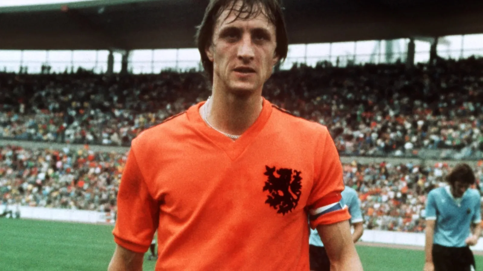 « Il est à un autre niveau – une qualité supérieure » – La star de la Premier League comparée au légendaire Johan Cruyff laisse son coéquipier impressionné