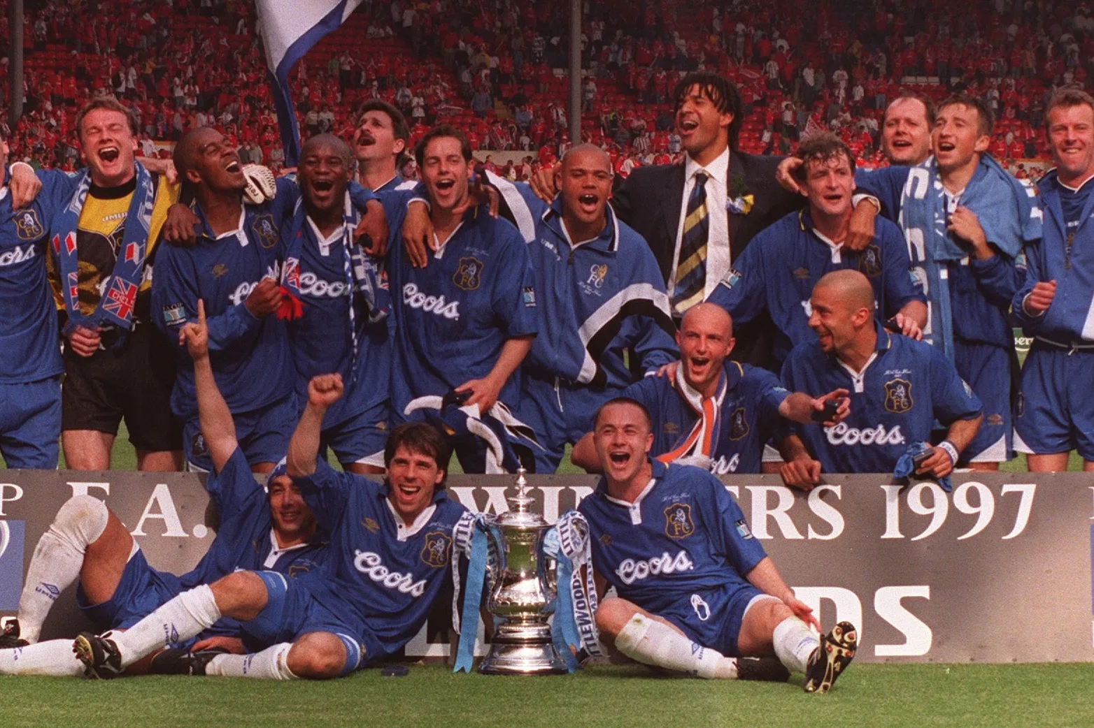 La légende de Chelsea et le vainqueur de la FA Cup échange le football pour un sport complètement différent, car il est nommé directeur de tournoi