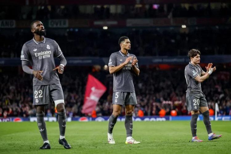 Duo du Real Madrid impliqué dans la formation du terrain