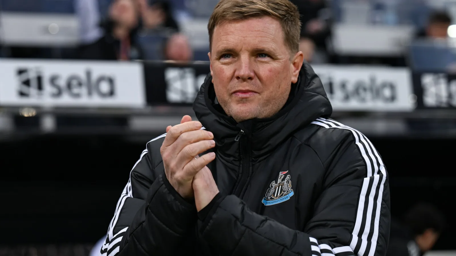 Pourquoi Eddie Howe n’est-il pas sur la ligne de touche pour Newcastle vs Aston Villa?