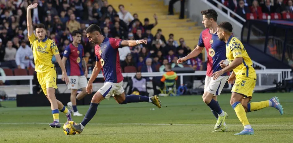 La défaite de Las Palmas voit Barcelone perdre une séquence de 53 ans