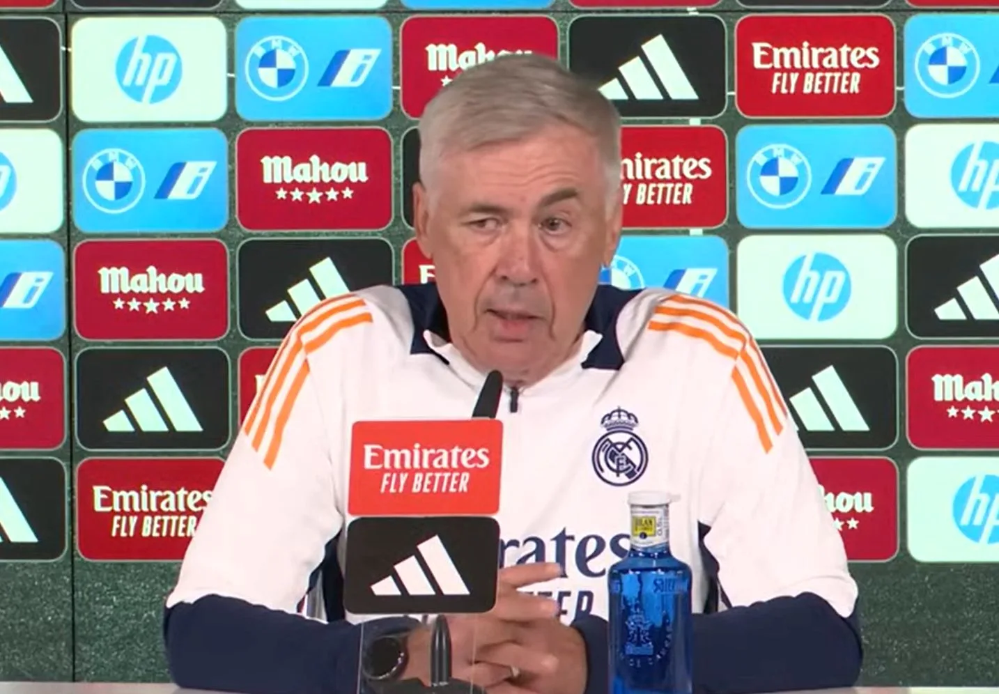 Carlo Ancelotti évite les questions sur l’activité du mercato du Real Madrid