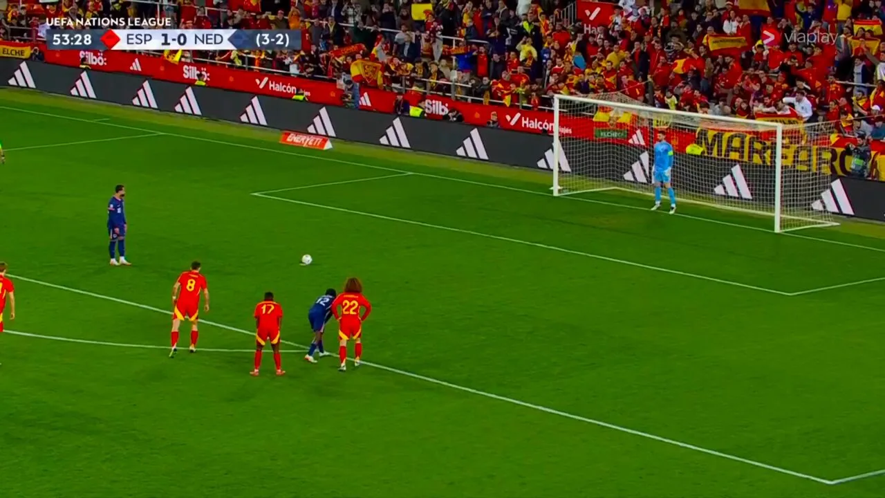 L’Espagne a reculé comme Memphis Depay scores