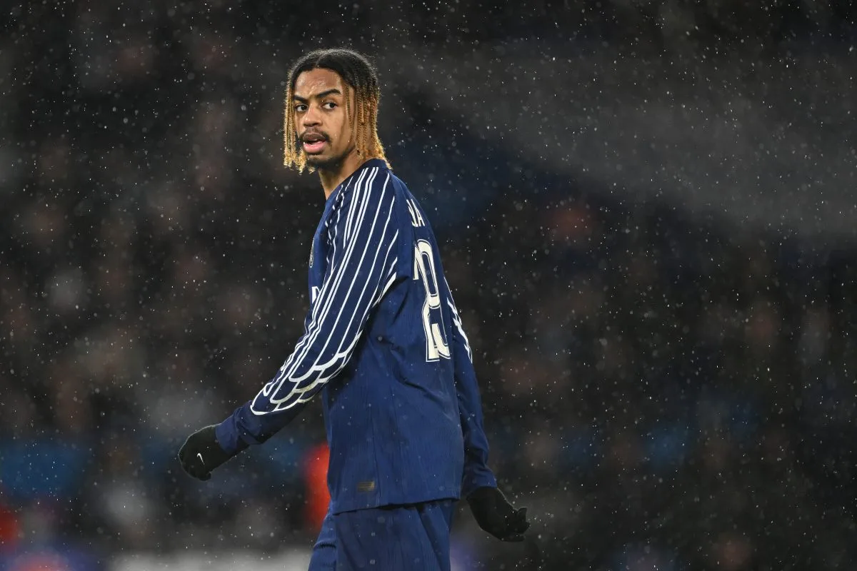 Bayern Munich complote un mouvement ambitieux pour Bradley Barcola du PSG