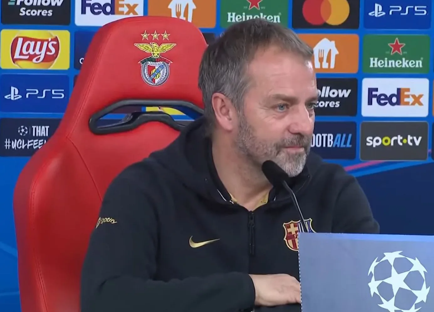 L’entraîneur de Barcelone sur la décision de pénalité