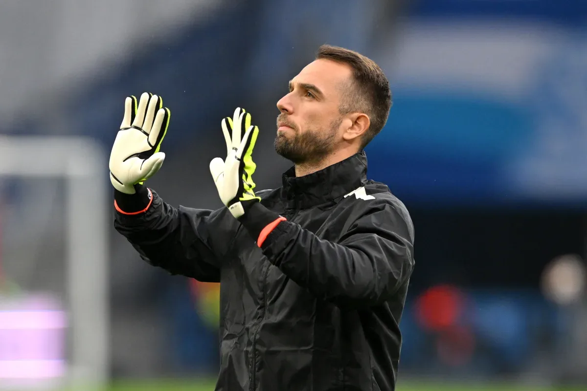 OFFICIEL | Prêt Marseille Pau López à Toluca