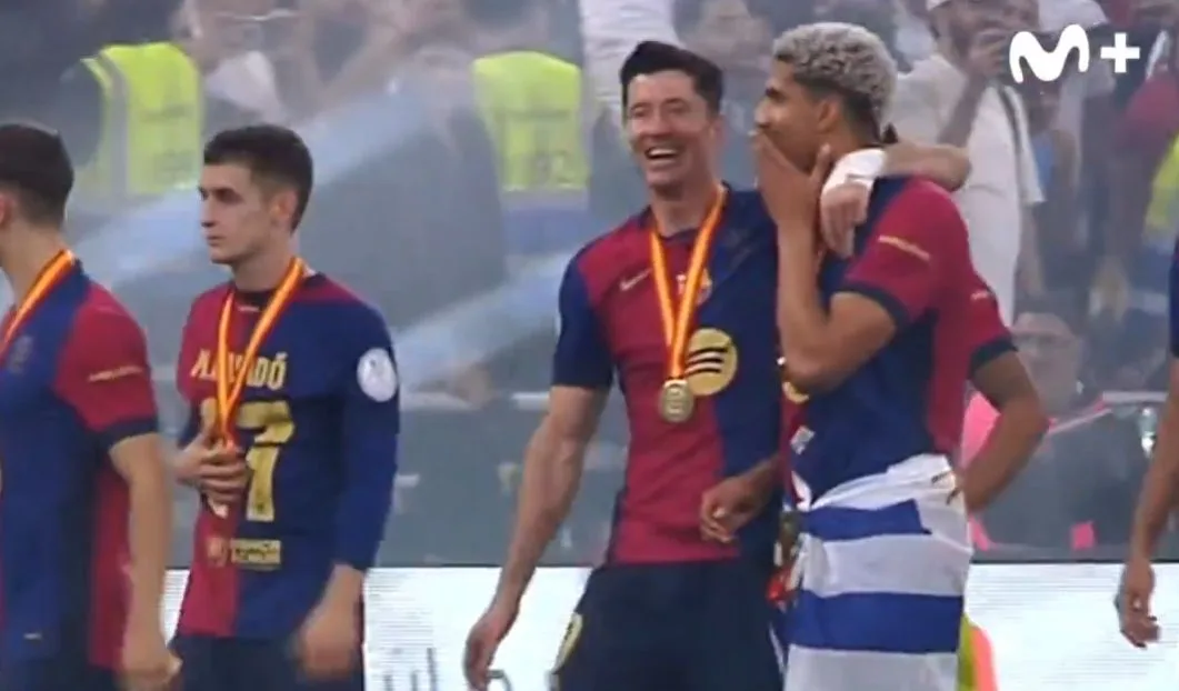Robert Lewandowski a persuadé Ronald Araujo de rester à Barcelone