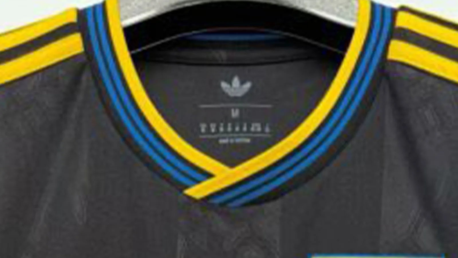 «  Ne pouvait pas me payer pour le porter  » – Le troisième kit de Man Utd 2025/26 a fui mais les fans ne sont pas satisfaits du design