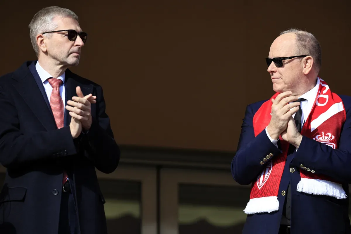 La vente de l’AS Monaco « mise sur la glace », révèle le Prince Albert II