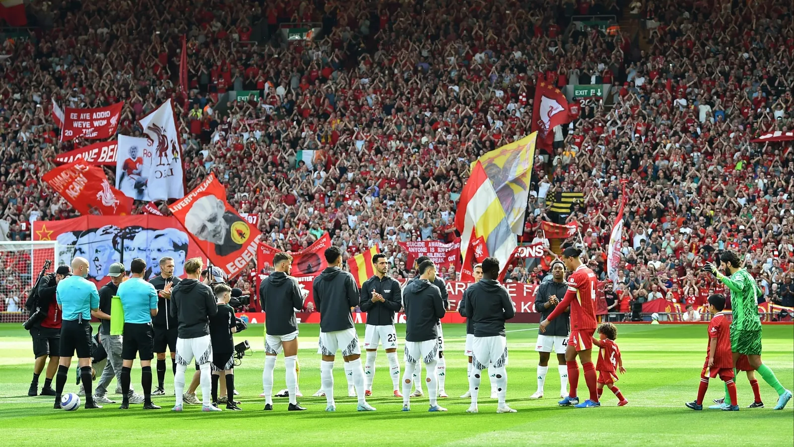 Liverpool vs Arsenal Live Score: L’énorme sauvegarde de Raya refuse Diaz de la gamme à bout portant dans un énorme match de Premier League