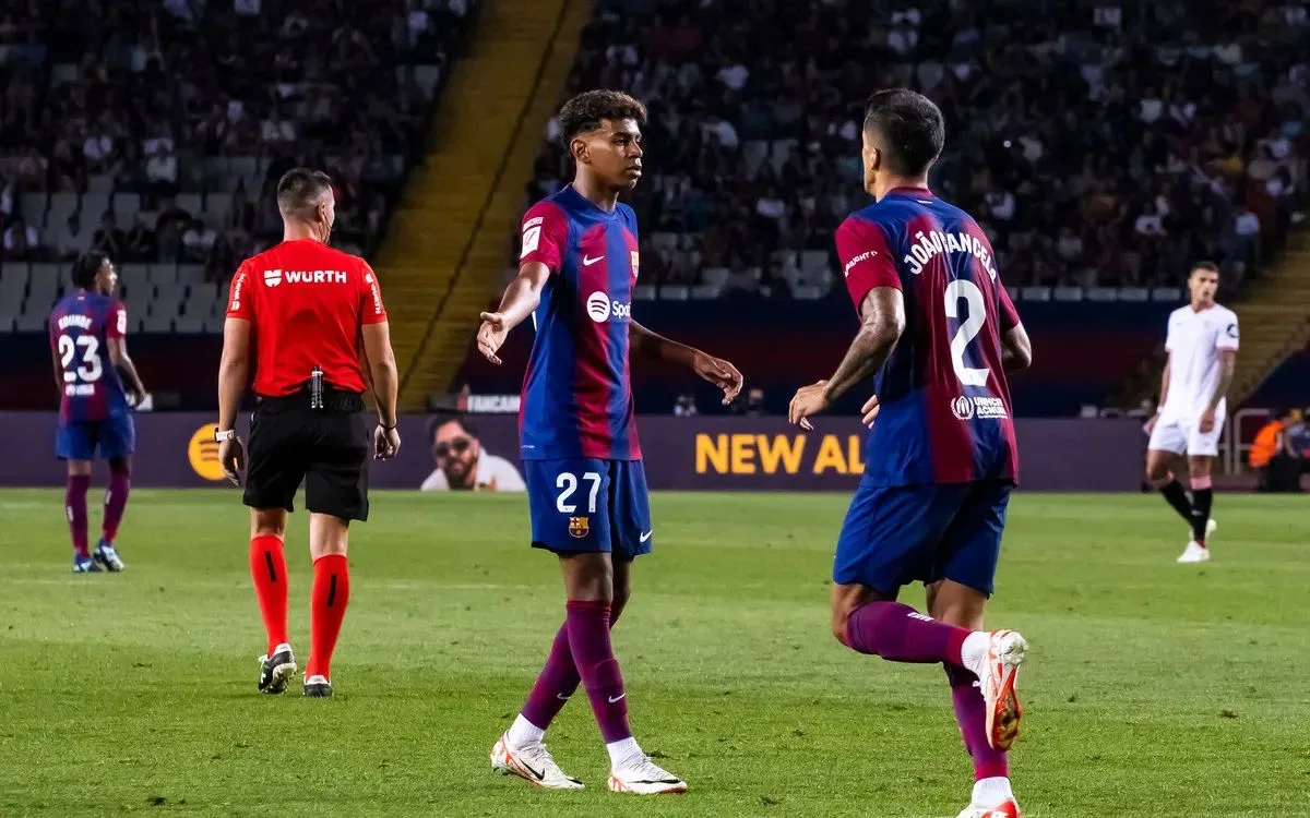 L’ancien défenseur de Barcelone souhaite revenir au club – apprécié par le directeur sportif Deco